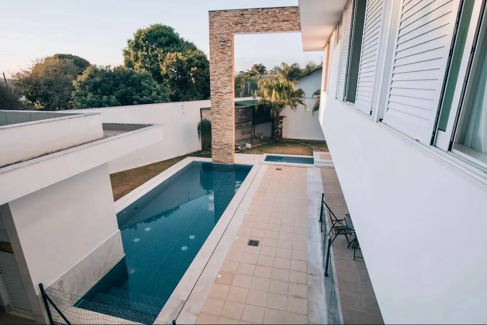 Casa, 5 quartos, 1000 m² - Foto 1