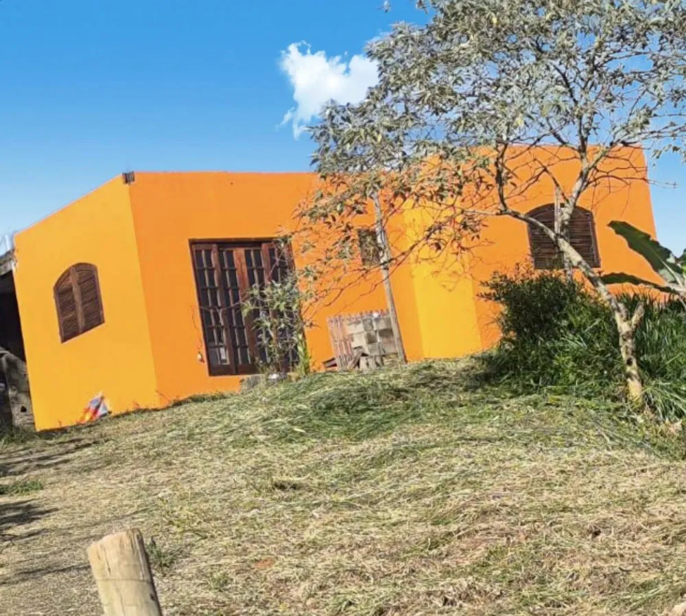 Sítio, 3 quartos, 1500 m² - Foto 2