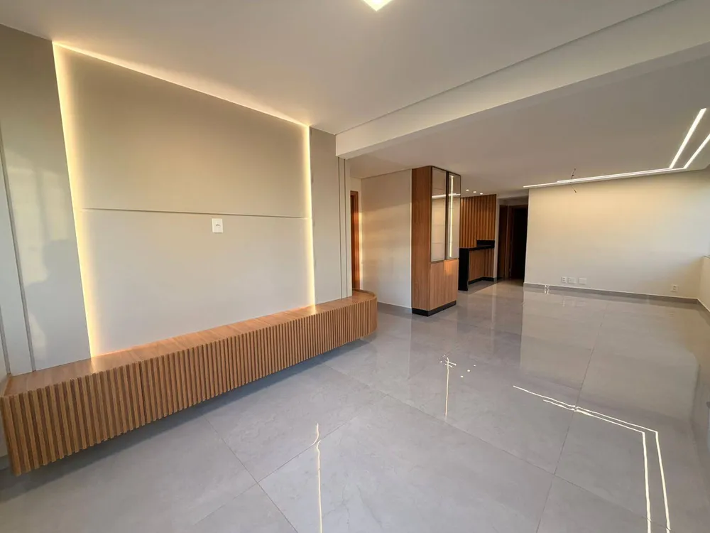 Apartamento, 3 quartos, 115 m² - Foto 2