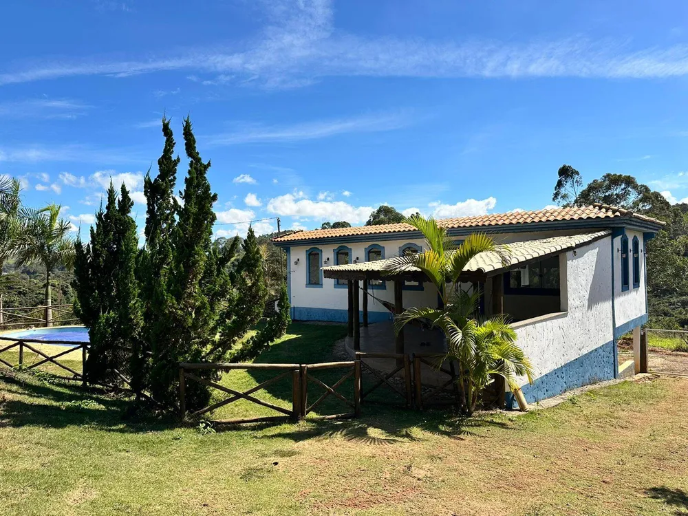 Sítio, 5 quartos, 3160 m² - Foto 1