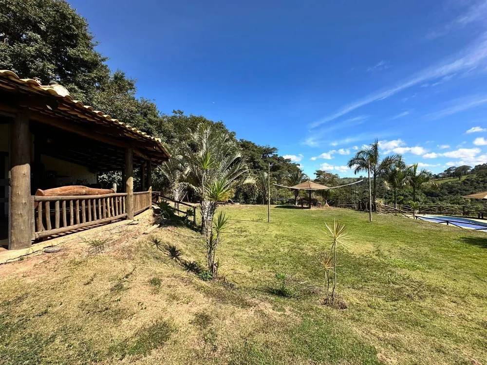 Sítio, 5 quartos, 3160 m² - Foto 12