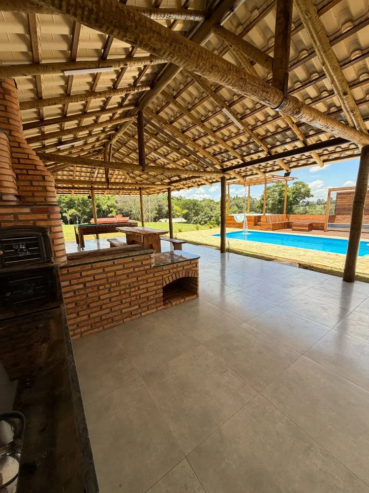 Chácara, 3 quartos, 1000 m² - Foto 1
