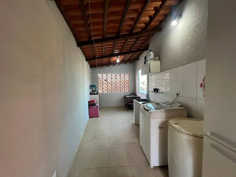 Casa, 3 quartos, 245 m² - Foto 11