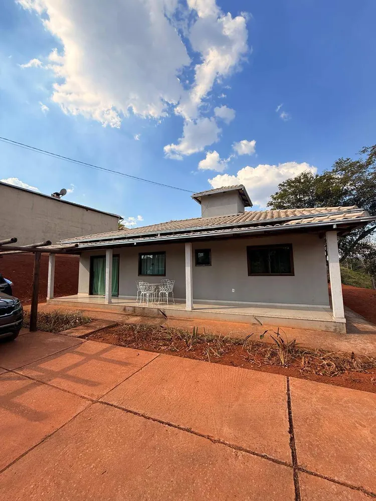 Chácara, 3 quartos, 1000 m² - Foto 1