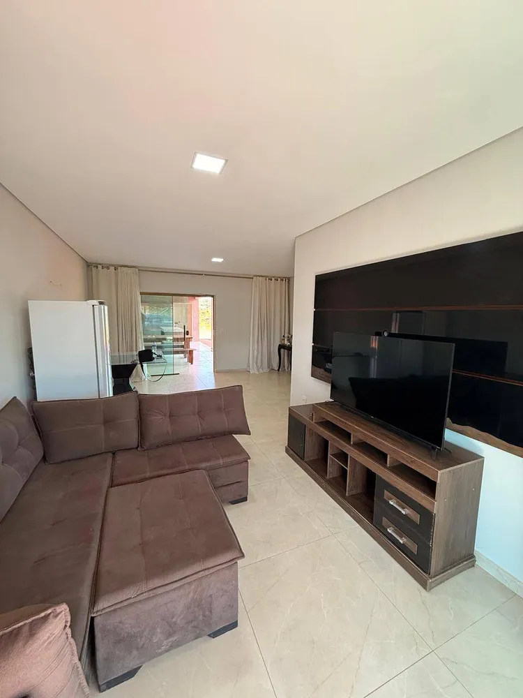 Sítio, 3 quartos, 1000 m² - Foto 4