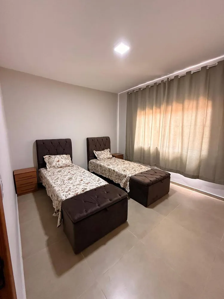 Chácara, 3 quartos, 600 m² - Foto 9