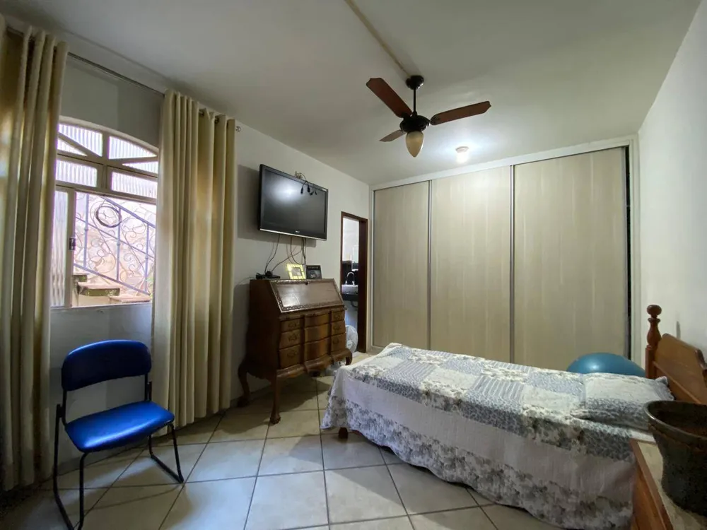 Casa, 4 quartos, 288 m² - Foto 9