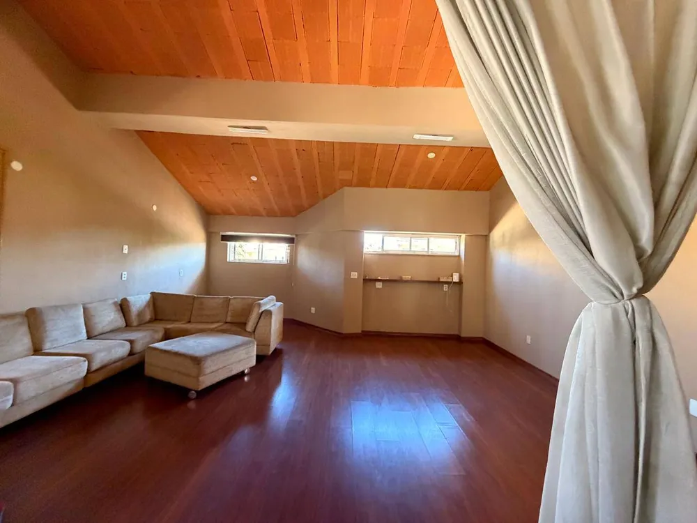 Casa, 6 quartos, 372 m² - Foto 2