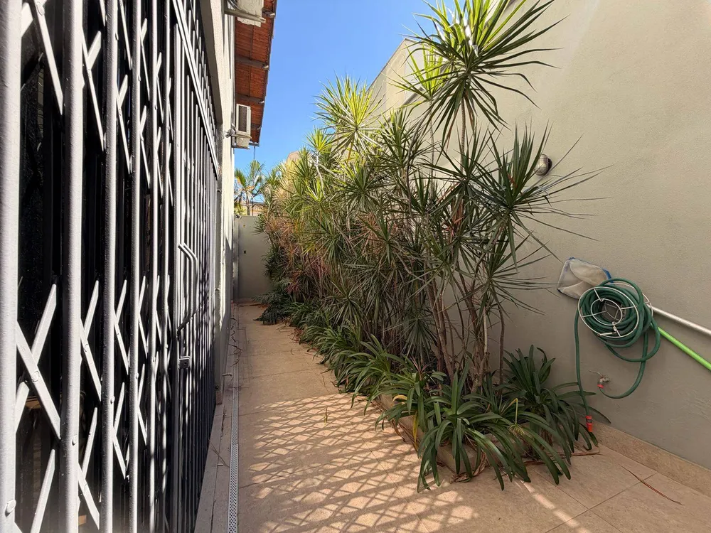 Casa, 6 quartos, 372 m² - Foto 2