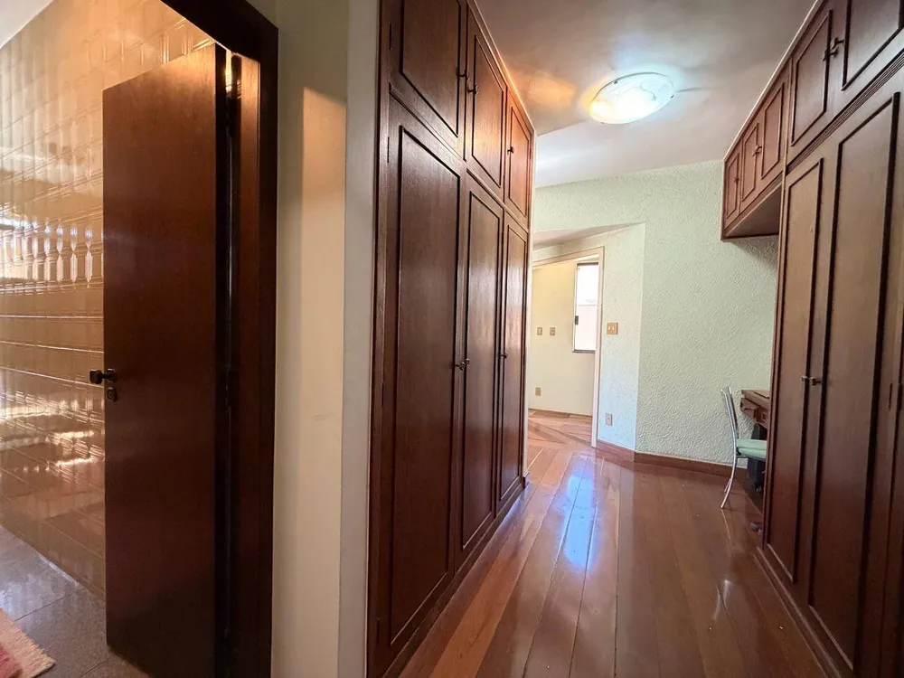 Casa, 6 quartos, 372 m² - Foto 6