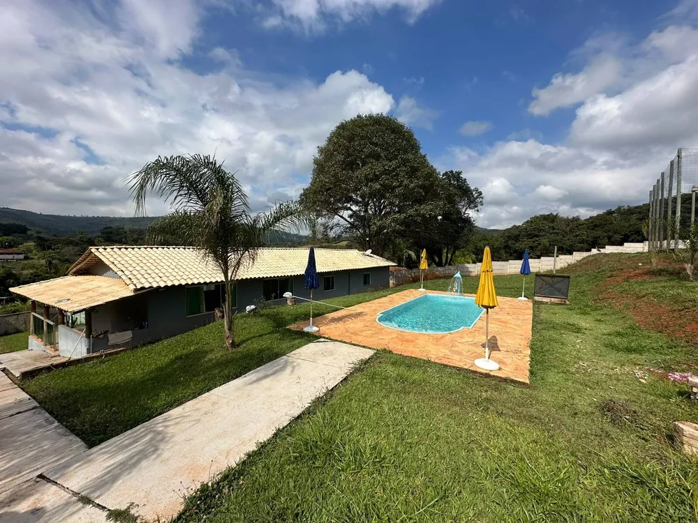 Sítio, 4 quartos, 4000 m² - Foto 1