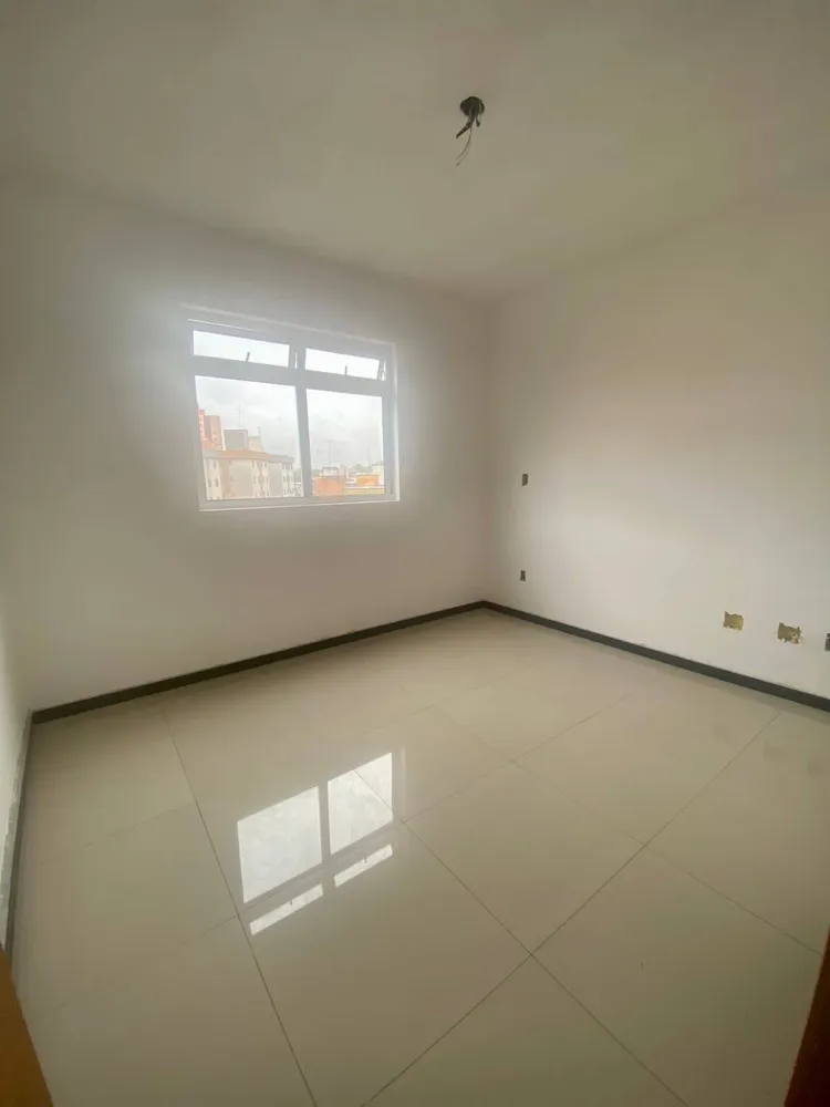 Apartamento, 3 quartos, 93 m² - Foto 3