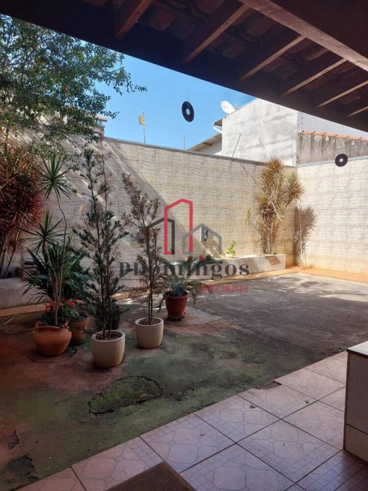 Sobrado, 4 quartos, 261 m² - Foto 1