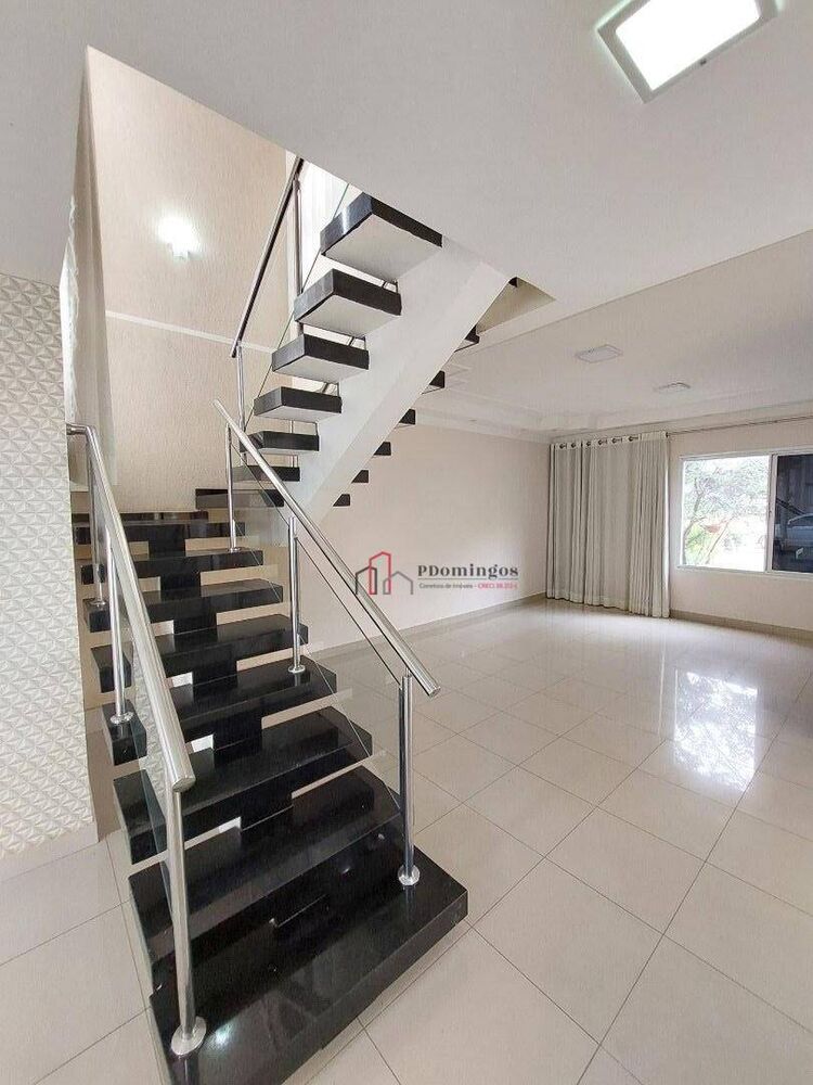 Sobrado à venda com 3 quartos, 220m² - Foto 14