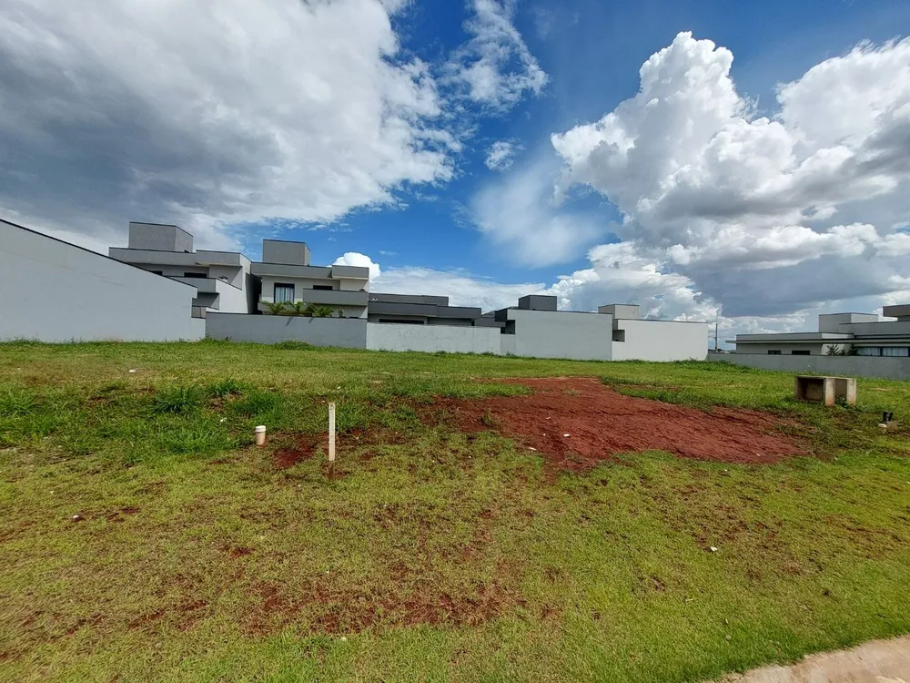 Loteamento e Condomínio, 330 m² - Foto 1