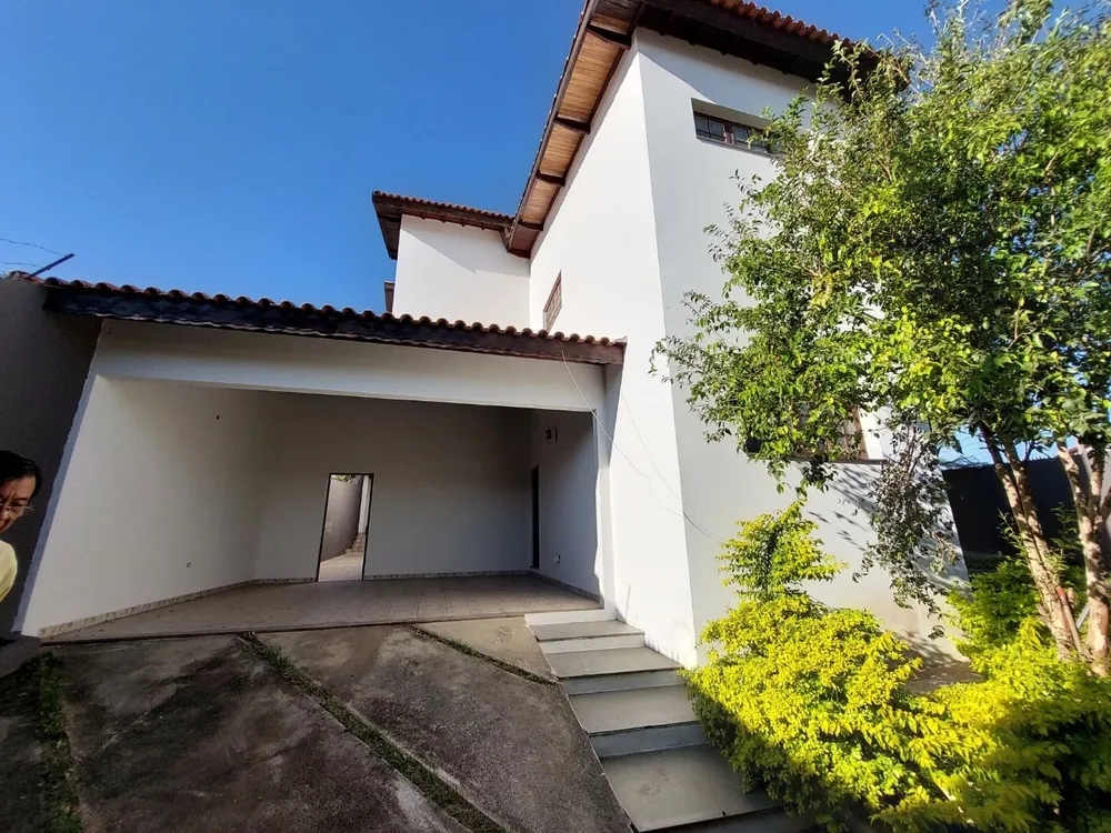 Sobrado, 3 quartos, 300 m² - Foto 1