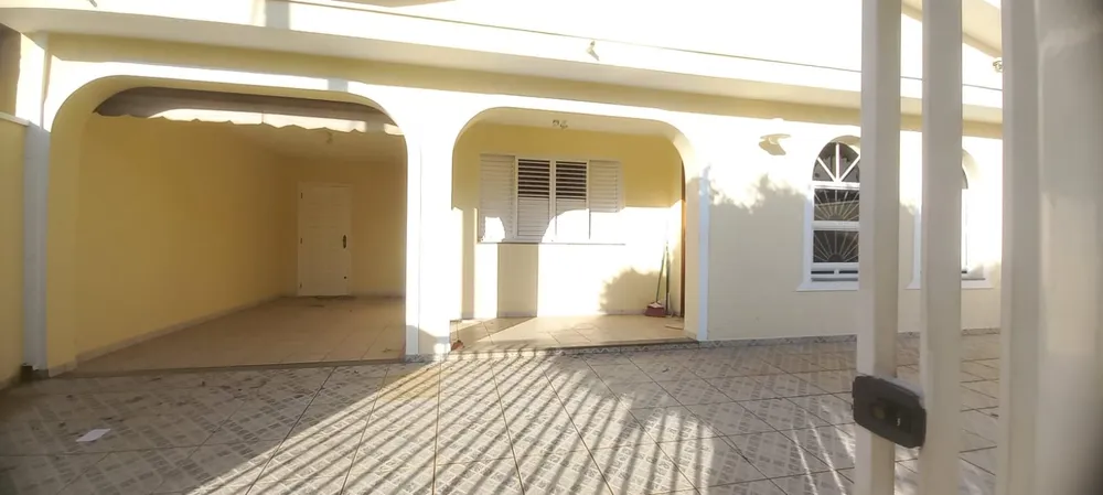 Casa, 2 quartos, 160 m² - Foto 1