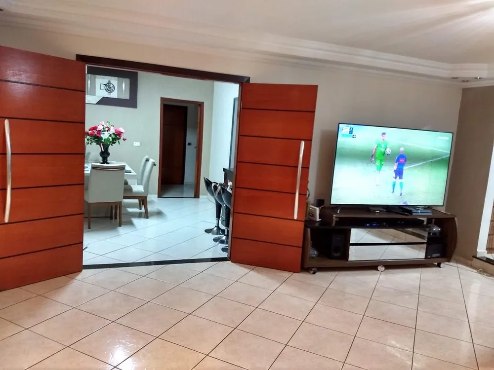 Casa, 3 quartos, 137 m² - Foto 3