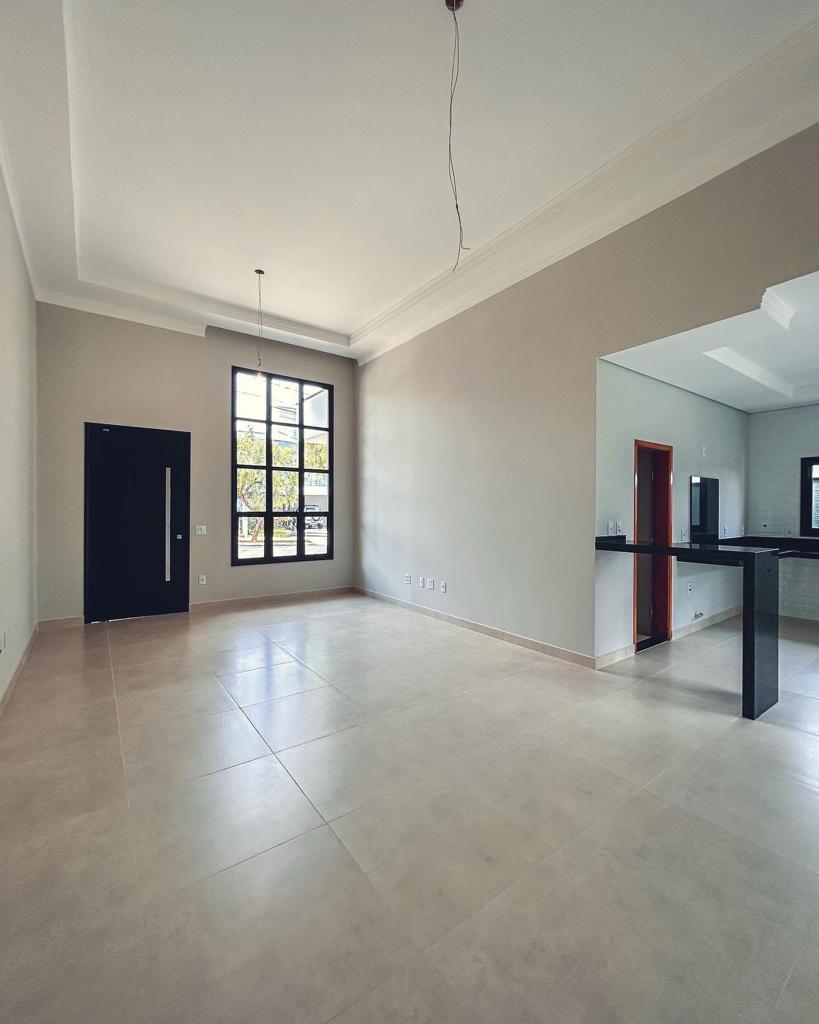 Casa de Condomínio à venda com 3 quartos, 160m² - Foto 2