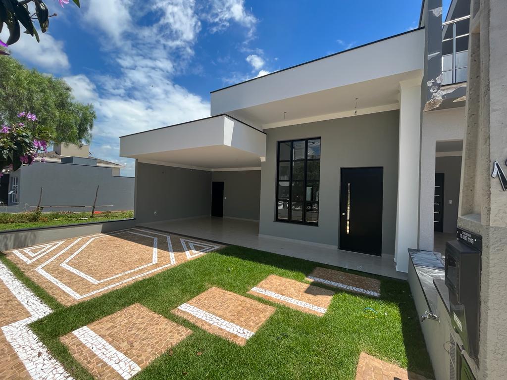 Casa de Condomínio à venda com 3 quartos, 160m² - Foto 1