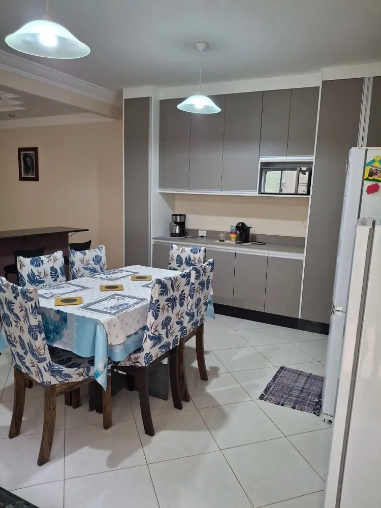 Casa, 3 quartos, 227 m² - Foto 14
