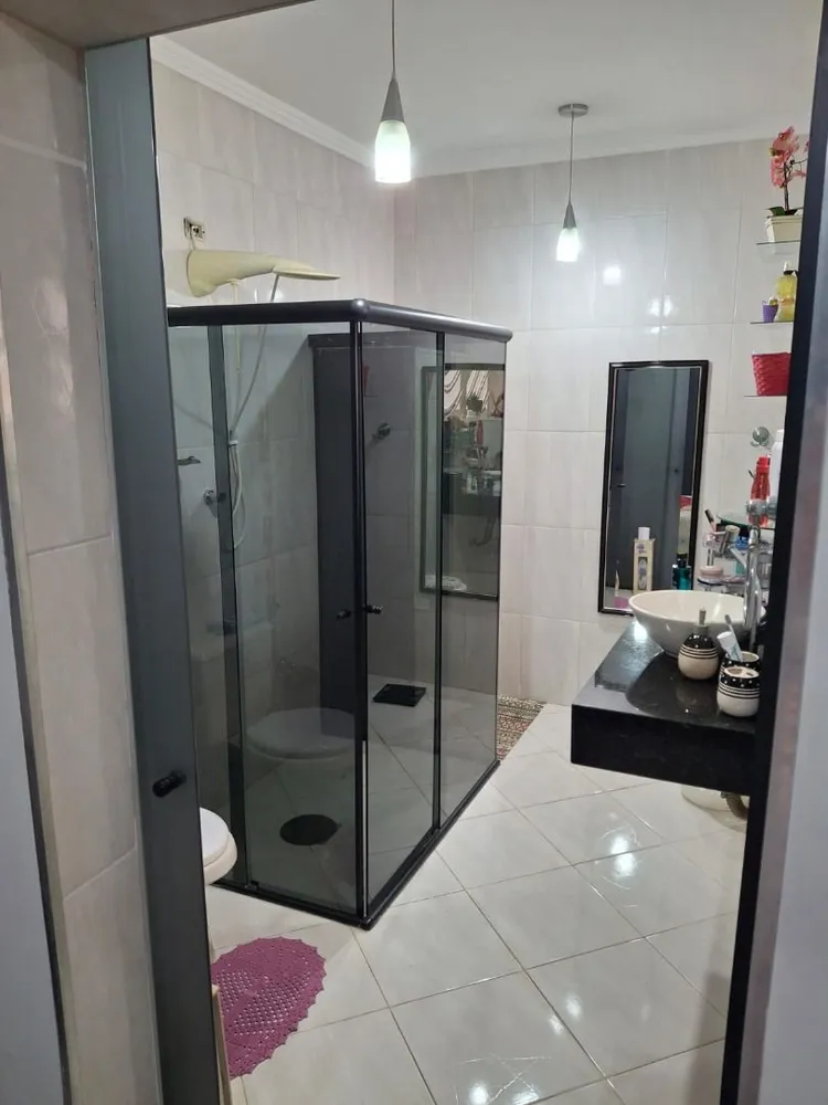 Casa, 3 quartos, 227 m² - Foto 9