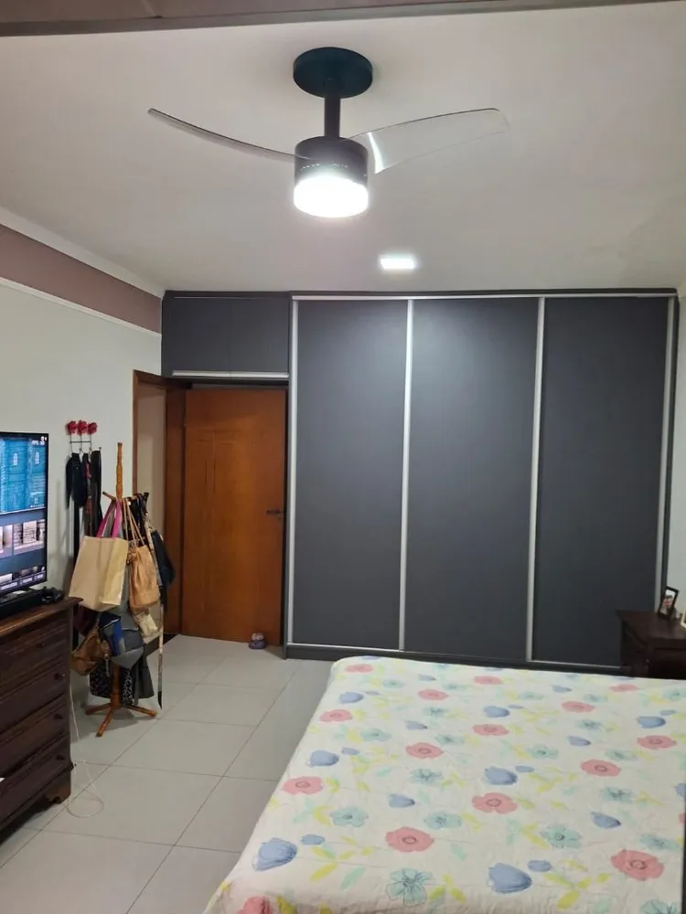 Casa, 3 quartos, 227 m² - Foto 10