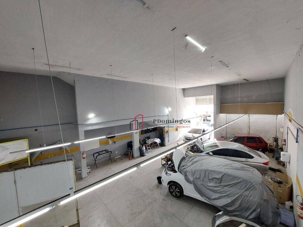 Sobrado à venda com 8 quartos, 280m² - Foto 18