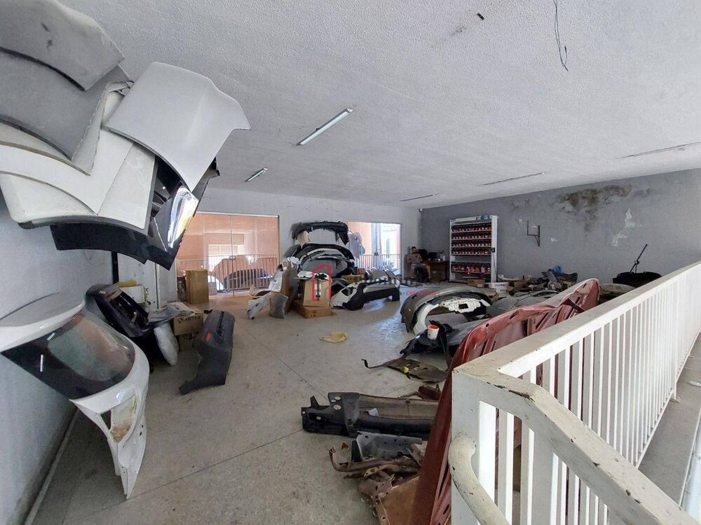 Sobrado à venda com 8 quartos, 280m² - Foto 17