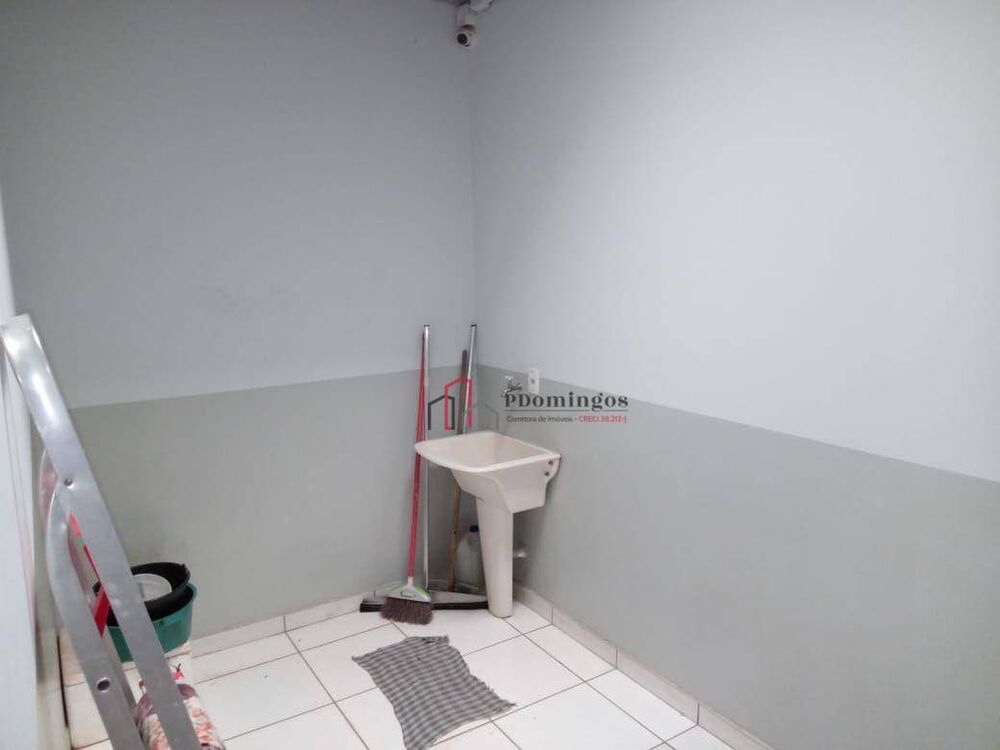 Sobrado à venda com 8 quartos, 280m² - Foto 10