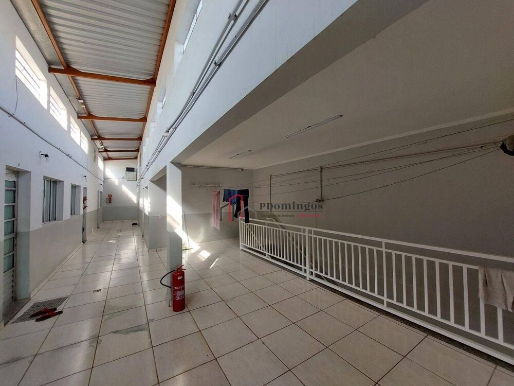 Sobrado à venda com 8 quartos, 280m² - Foto 14