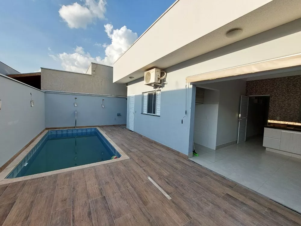 Casa de Condomínio para alugar com 3 quartos, 150m² - Foto 4