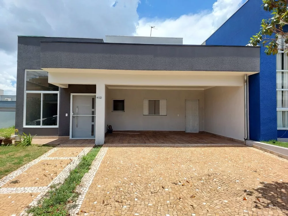 Casa de Condomínio para alugar com 3 quartos, 150m² - Foto 1