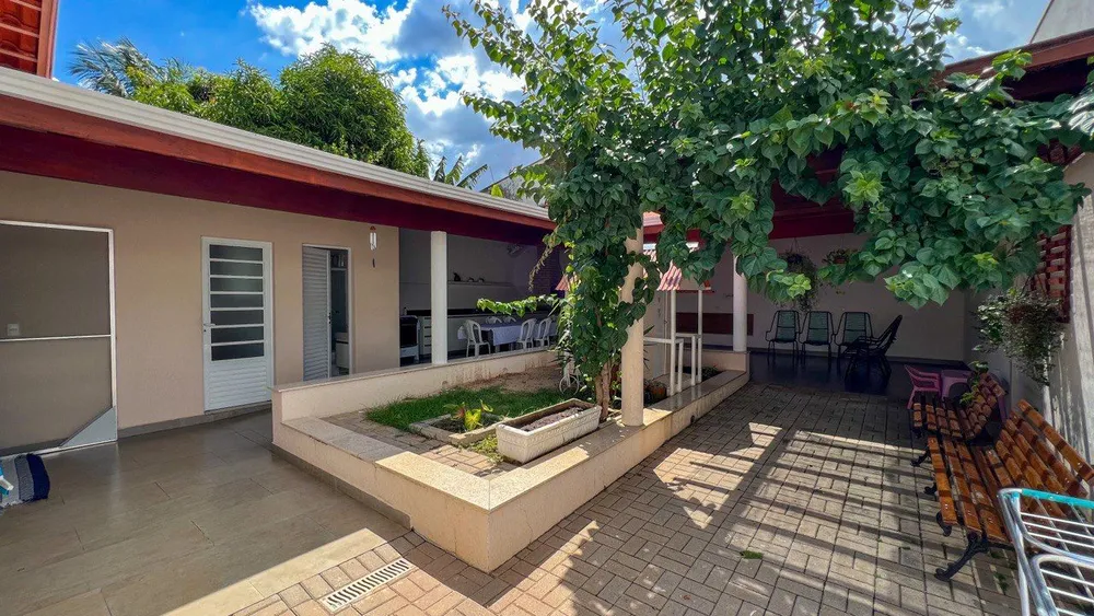 Casa, 3 quartos, 180 m² - Foto 3