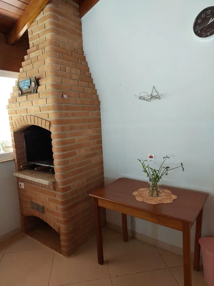 Chácara, 3 quartos, 901 m² - Foto 2