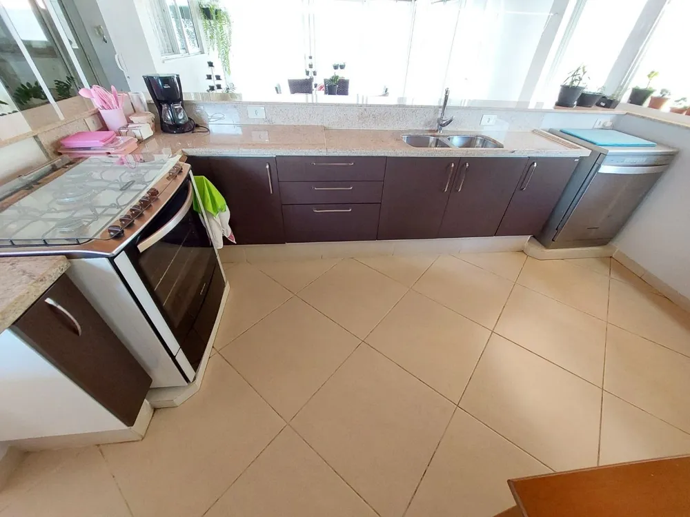 Chácara, 3 quartos, 901 m² - Foto 3