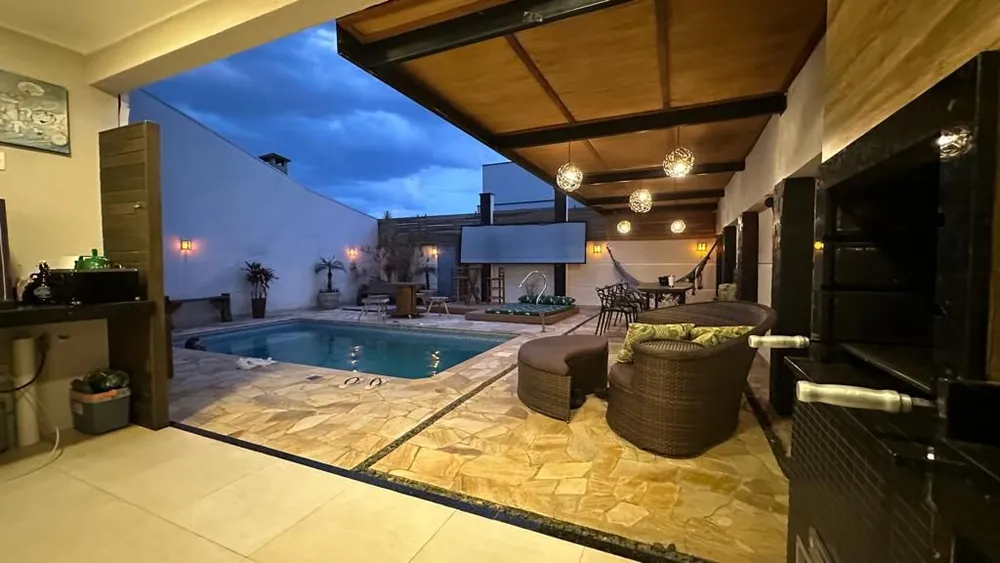 Sobrado, 3 quartos, 202 m² - Foto 2