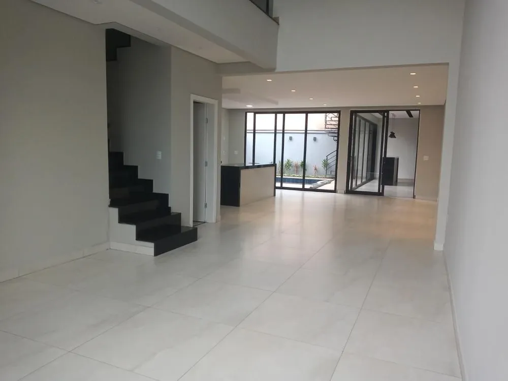Sobrado, 3 quartos, 260 m² - Foto 2