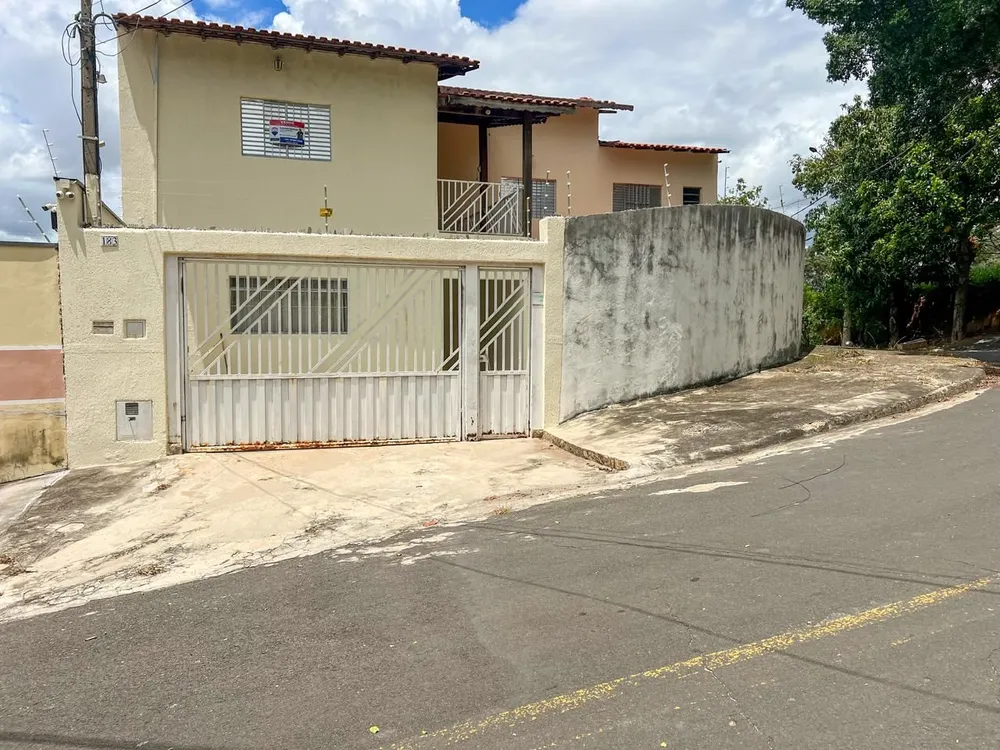 Sobrado, 4 quartos, 220 m² - Foto 1