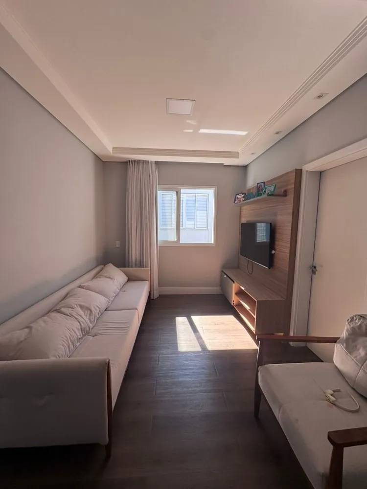 Sobrado, 3 quartos, 206 m² - Foto 1