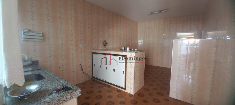 Casa à venda com 2 quartos, 160m² - Foto 3