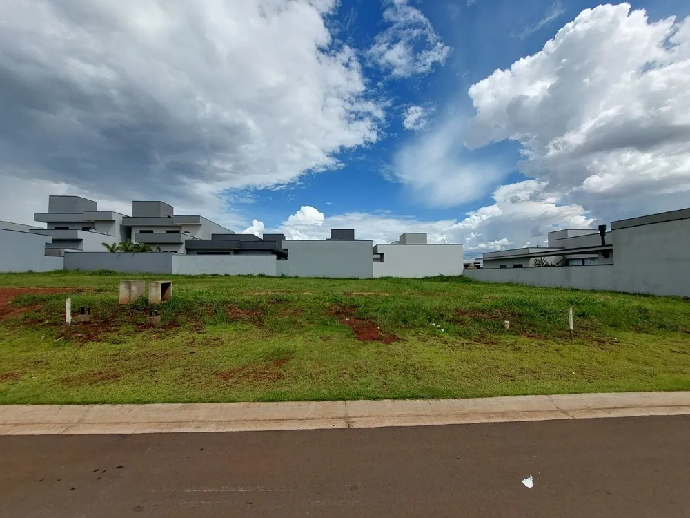 Loteamento e Condomínio, 330 m² - Foto 1