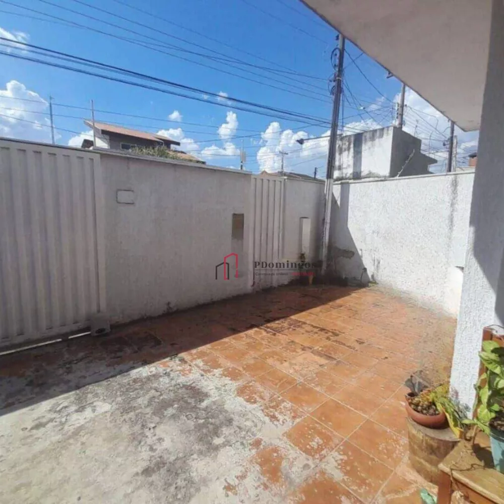 Sobrado à venda com 5 quartos, 250m² - Foto 4