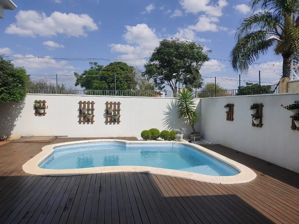 Sobrado, 3 quartos, 252 m² - Foto 1