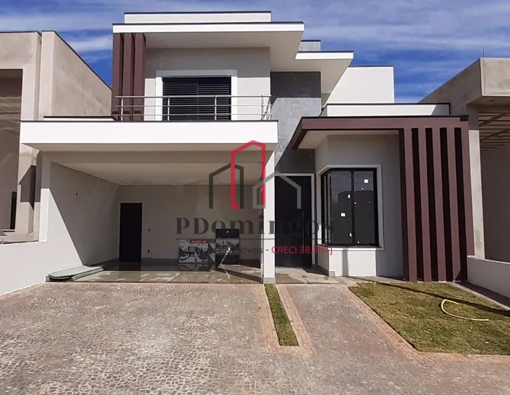 Sobrado, 3 quartos, 218 m² - Foto 1