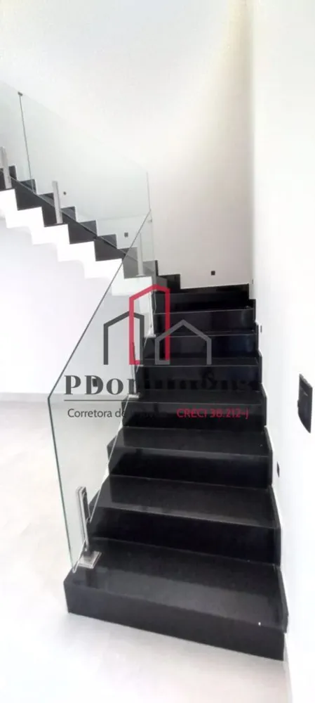 Sobrado, 3 quartos, 218 m² - Foto 6