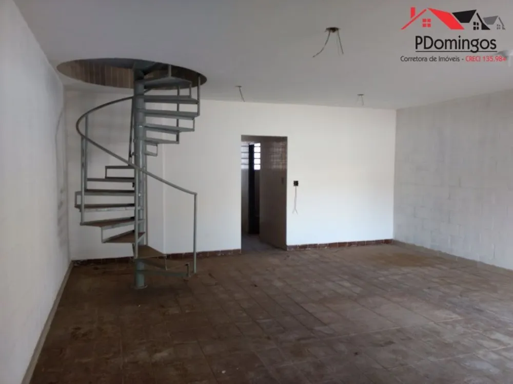 Sobrado, 3 quartos, 469 m² - Foto 4
