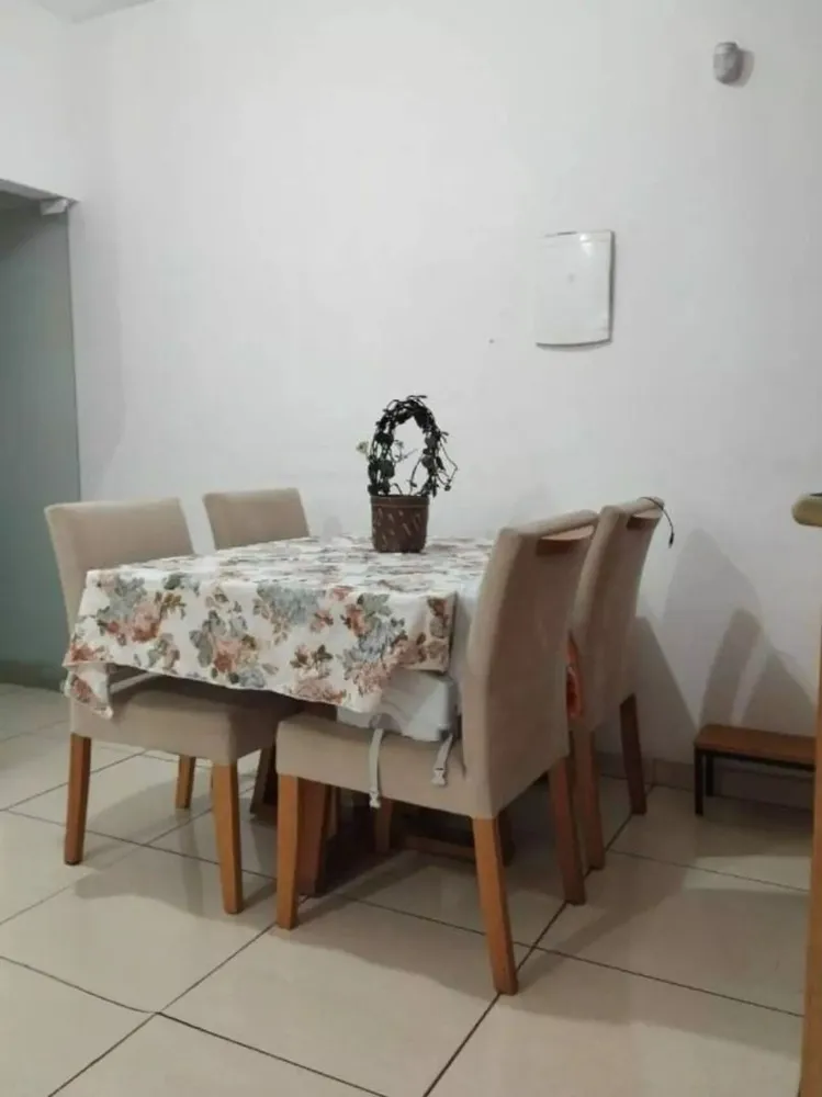Casa, 3 quartos, 75 m² - Foto 2