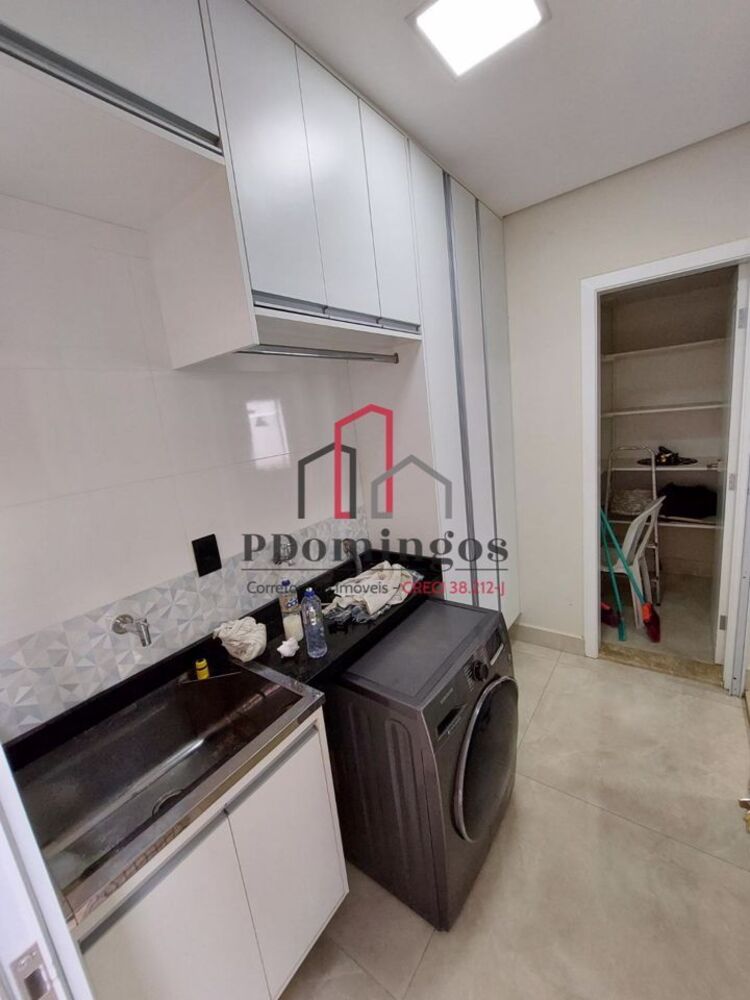 Sobrado, 3 quartos, 221 m² - Foto 3