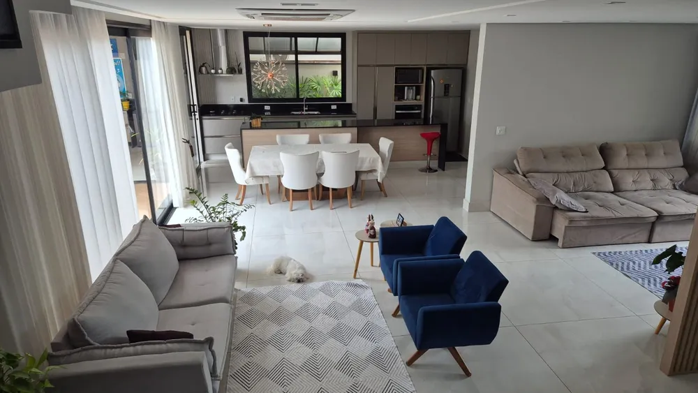 Sobrado, 3 quartos, 240 m² - Foto 3